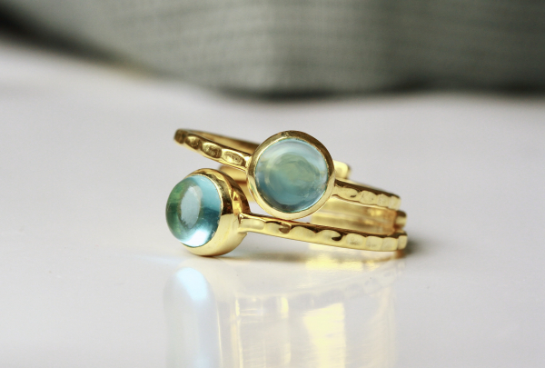 Ring Topas SterlingSilber vergoldet Edelsteinring Stapelring blauer Topaz